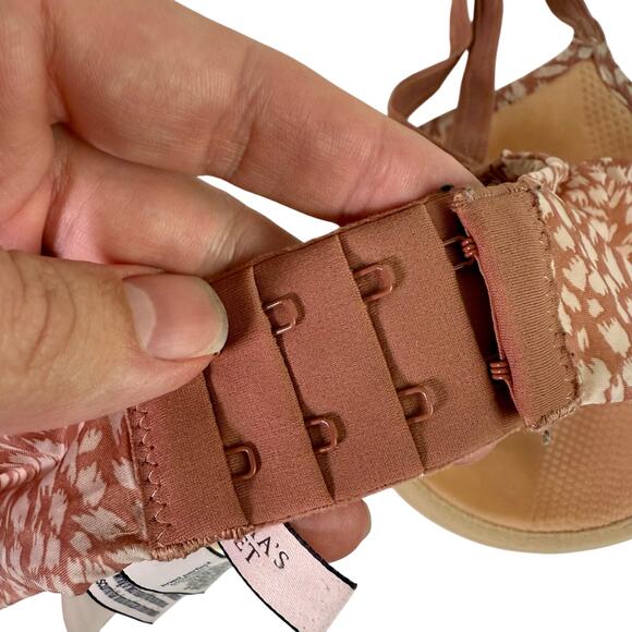 Victoria's Secret Women's 36D Tan Beige Lined Perfect Coverage Bra Underwire - Picture 4 of 9